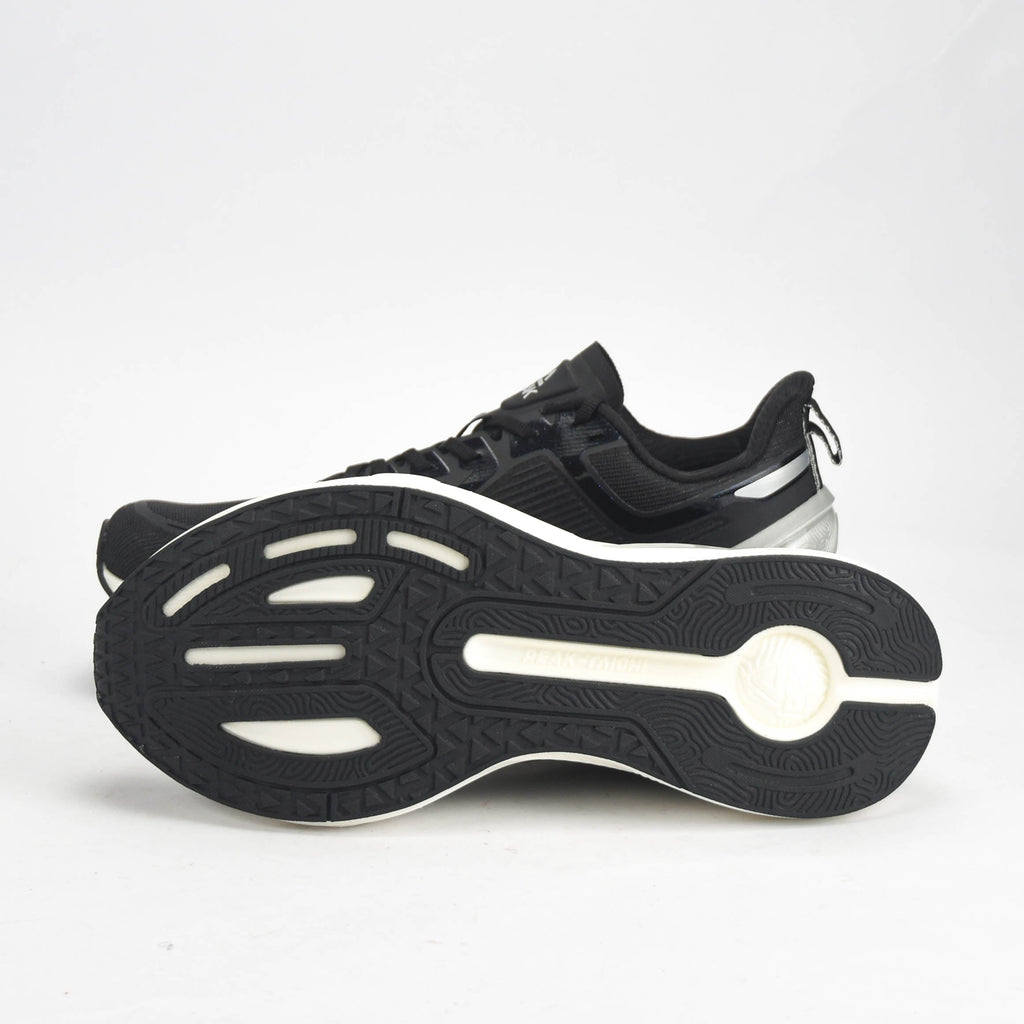 PEAK SHOES