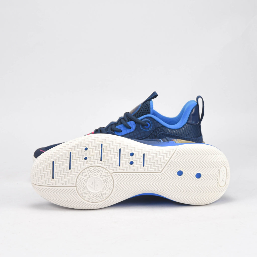 PEAK SHOES