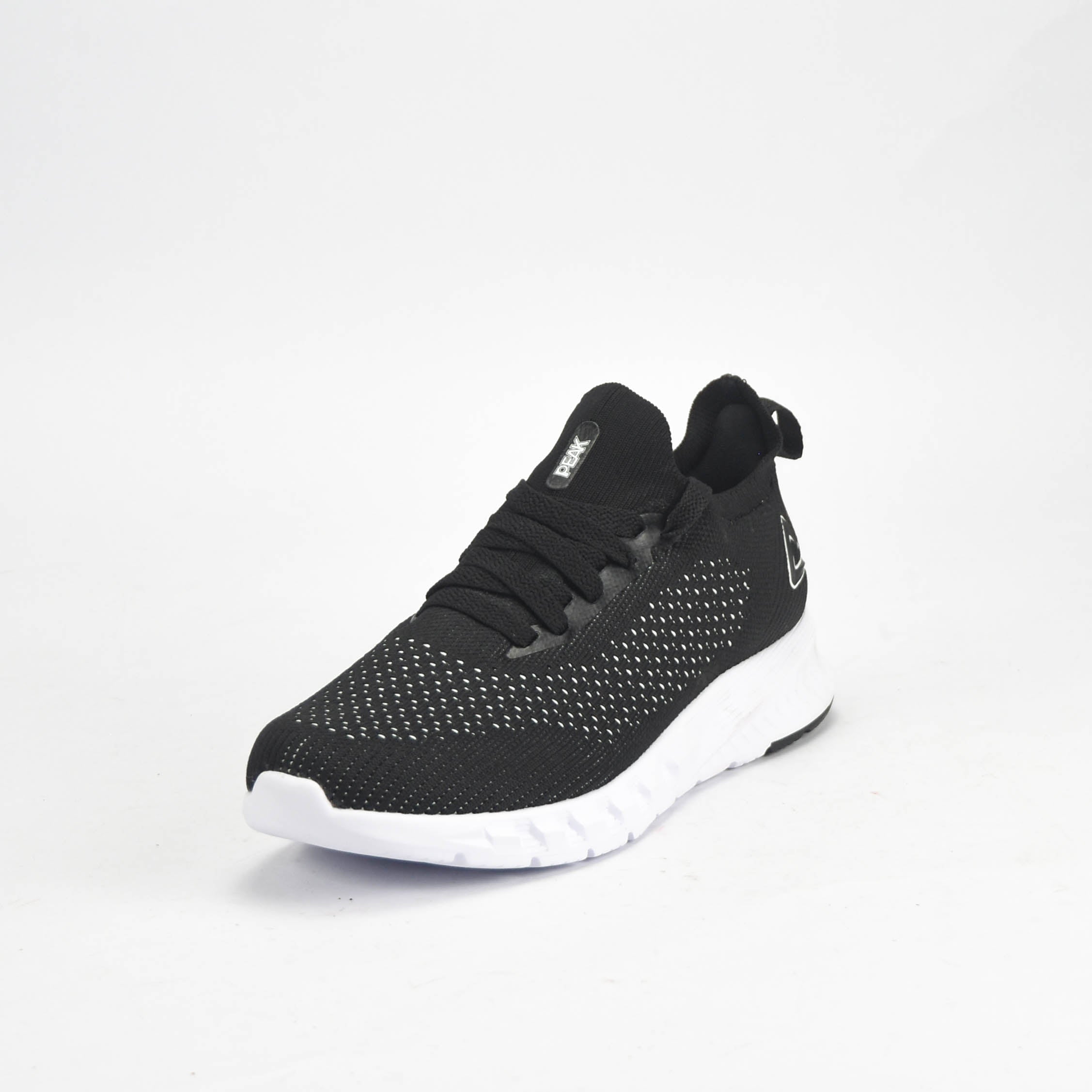 PEAK SHOES