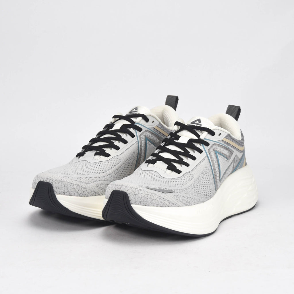 PEAK SHOES