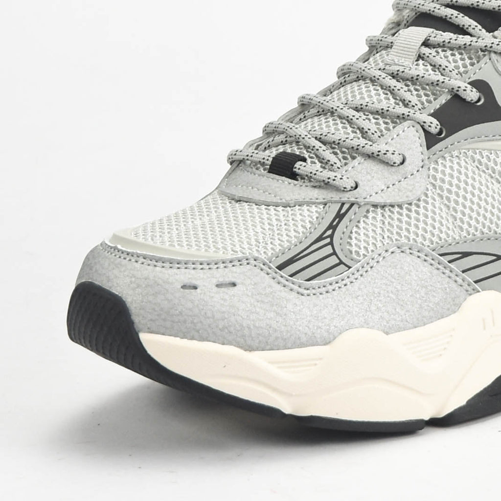 PEAK SHOES