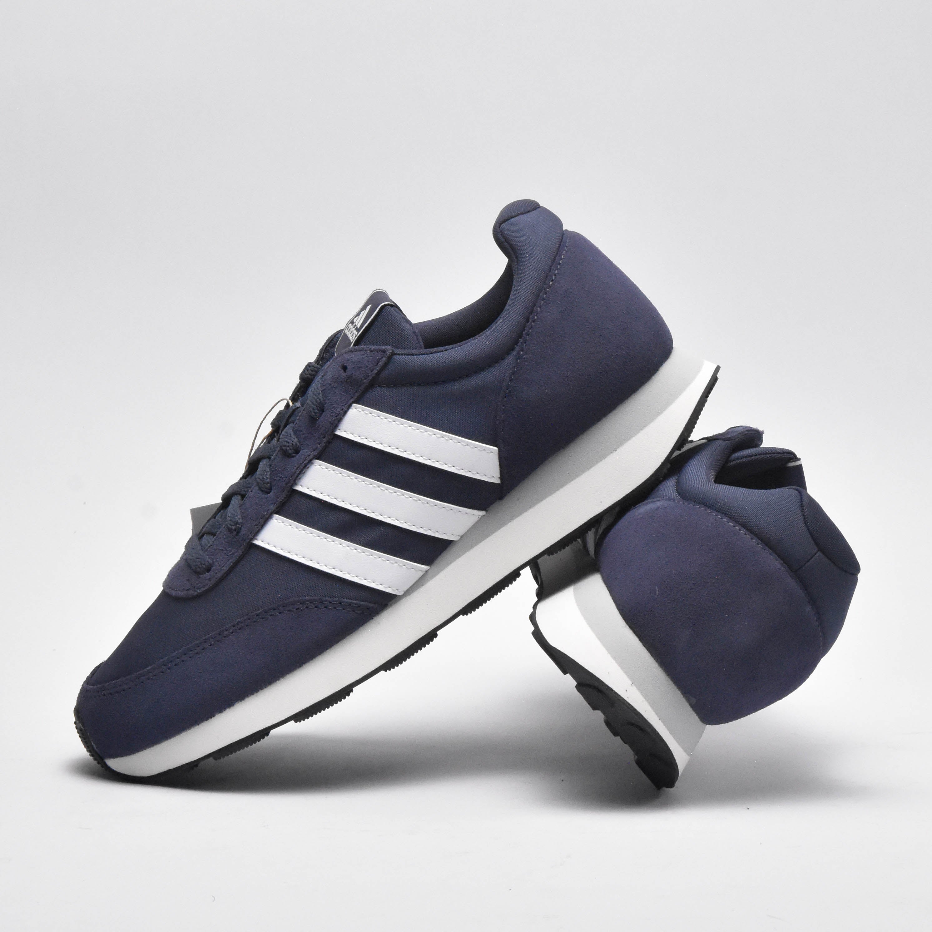 ADIDAS RUN 60S 3.0