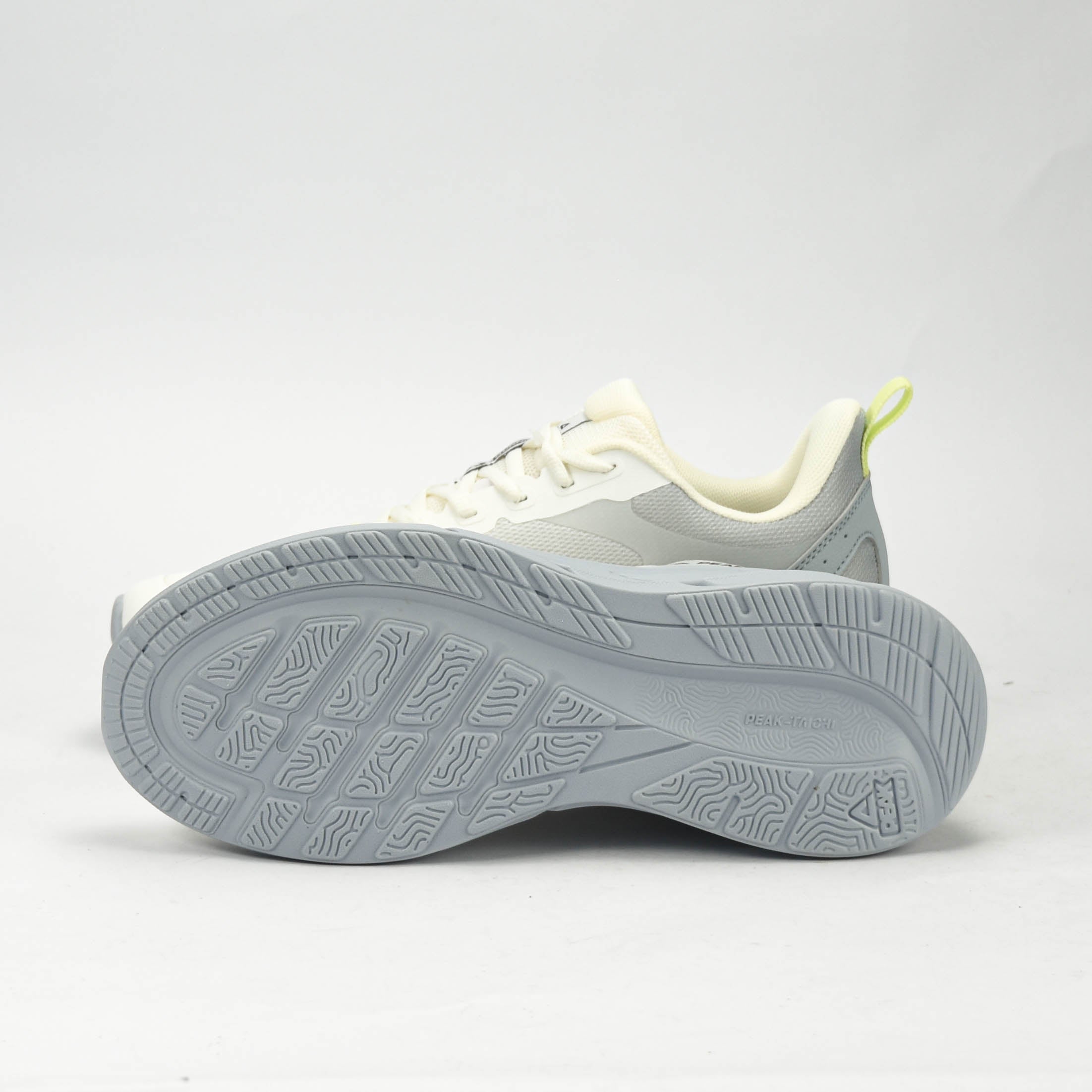 PEAK SPORTS SHOES