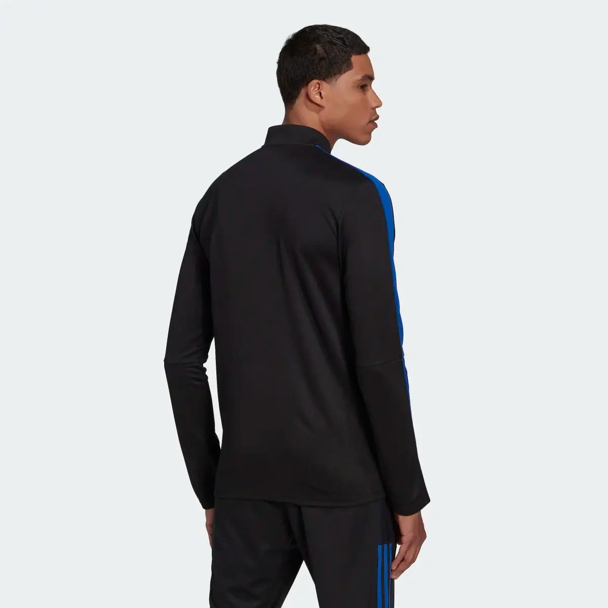 T-SHIRT ADIDAS