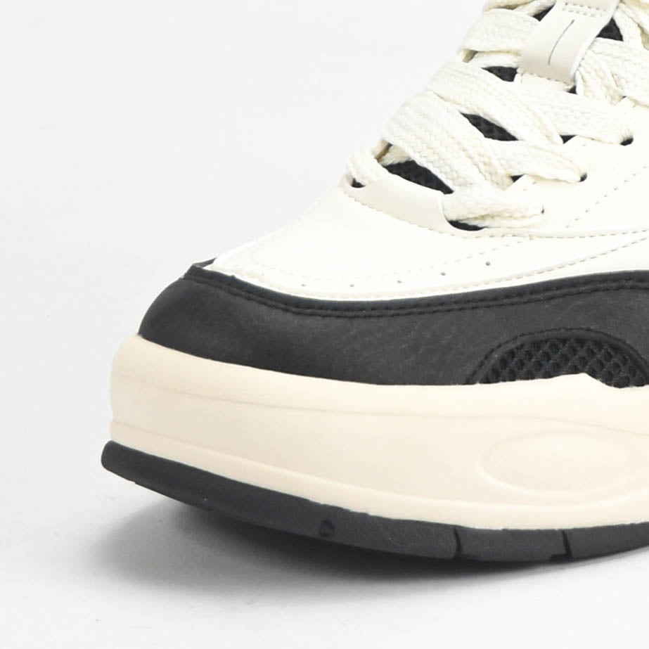 PEAK SHOES