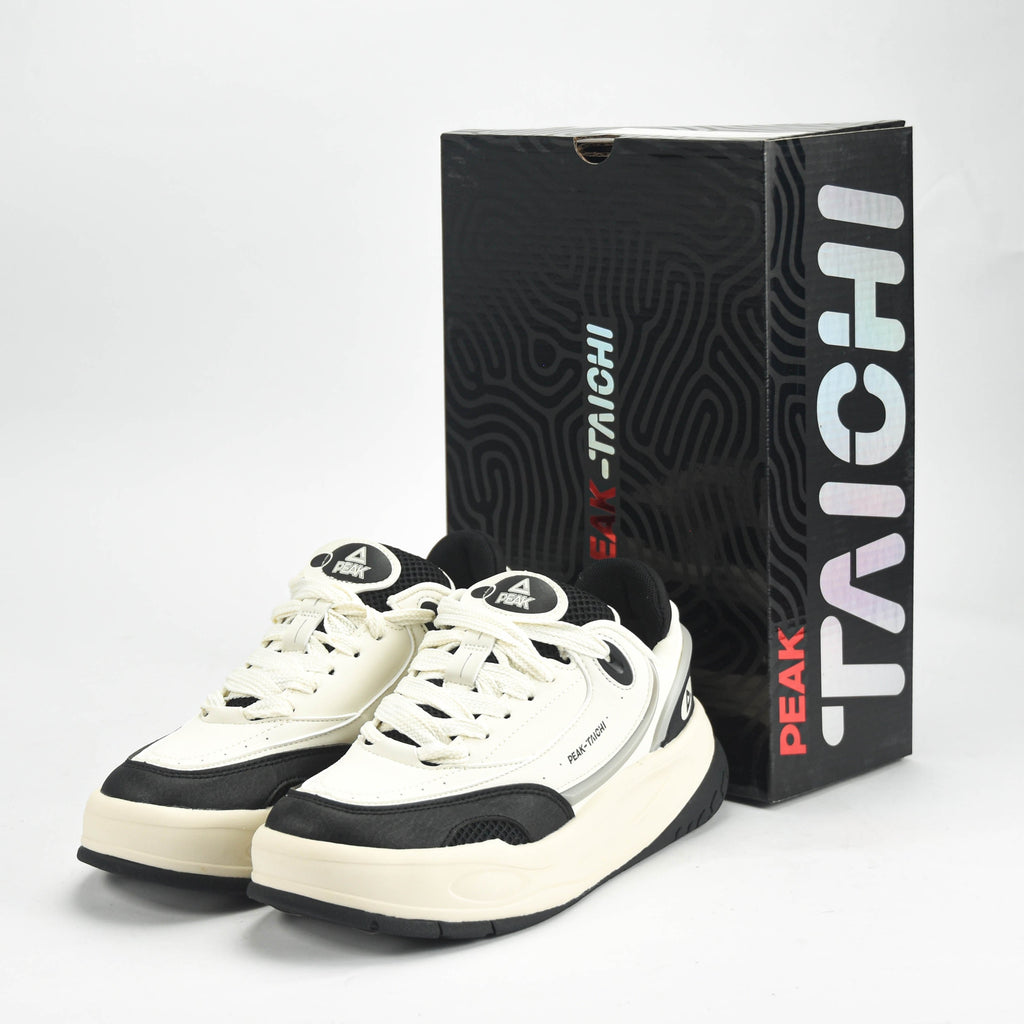 PEAK SHOES