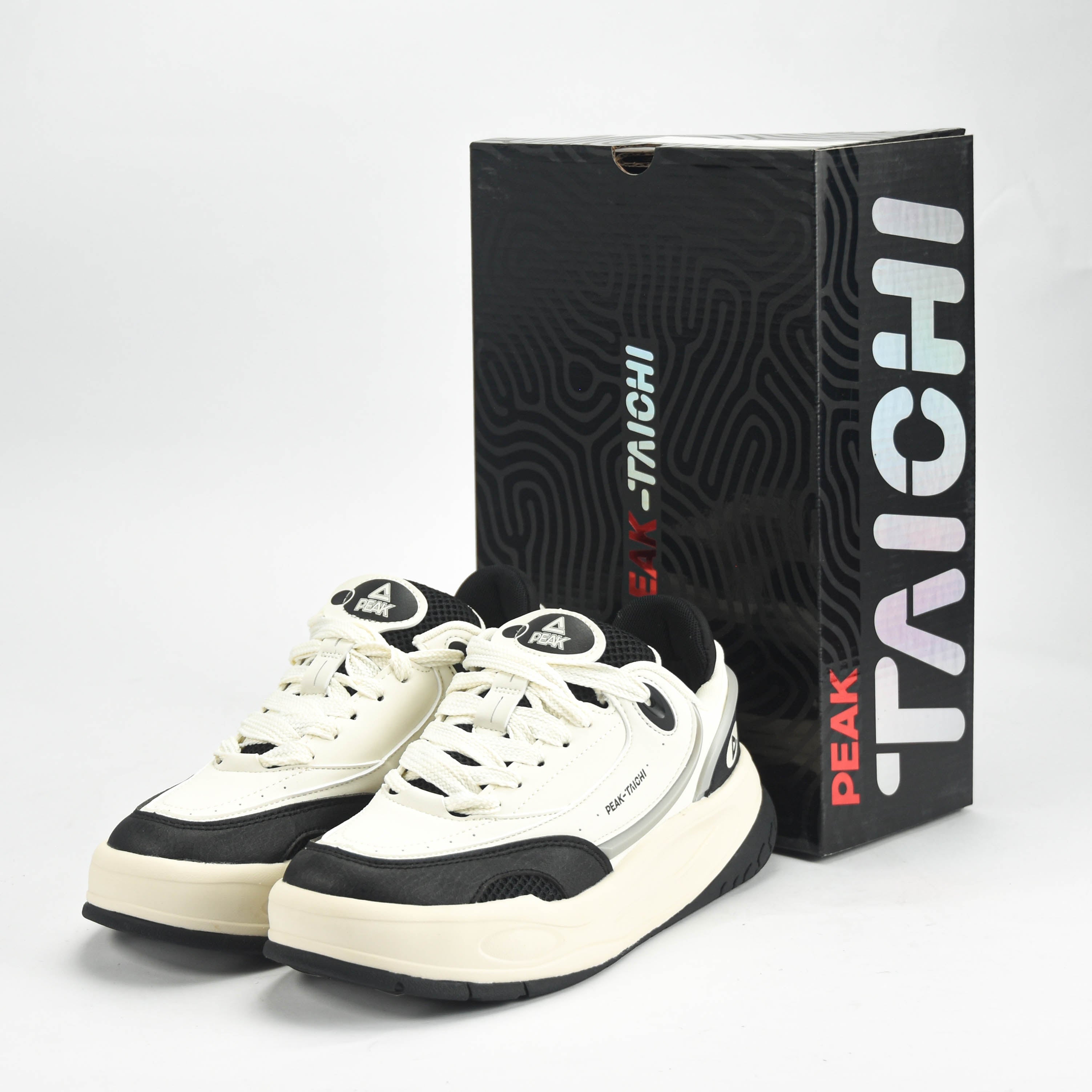 PEAK SHOES
