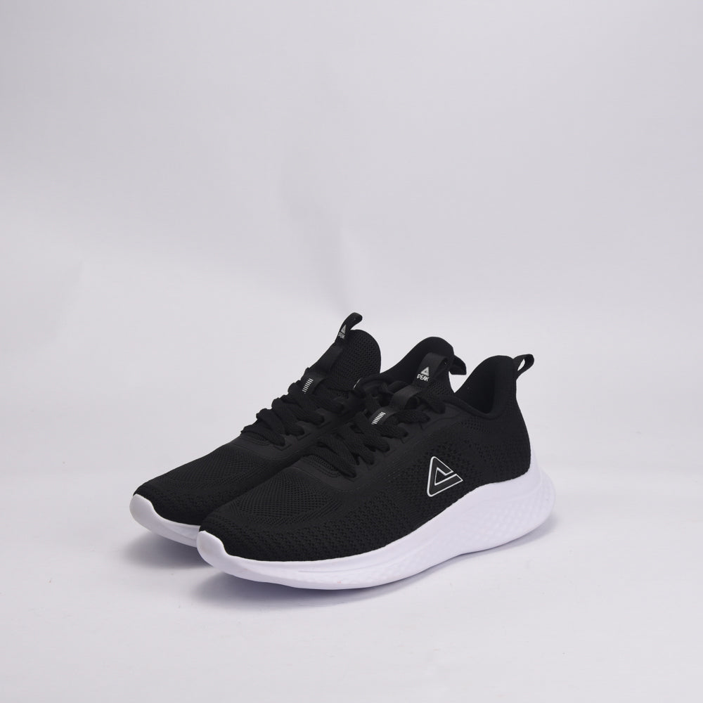 PEAK FOOTWEAR