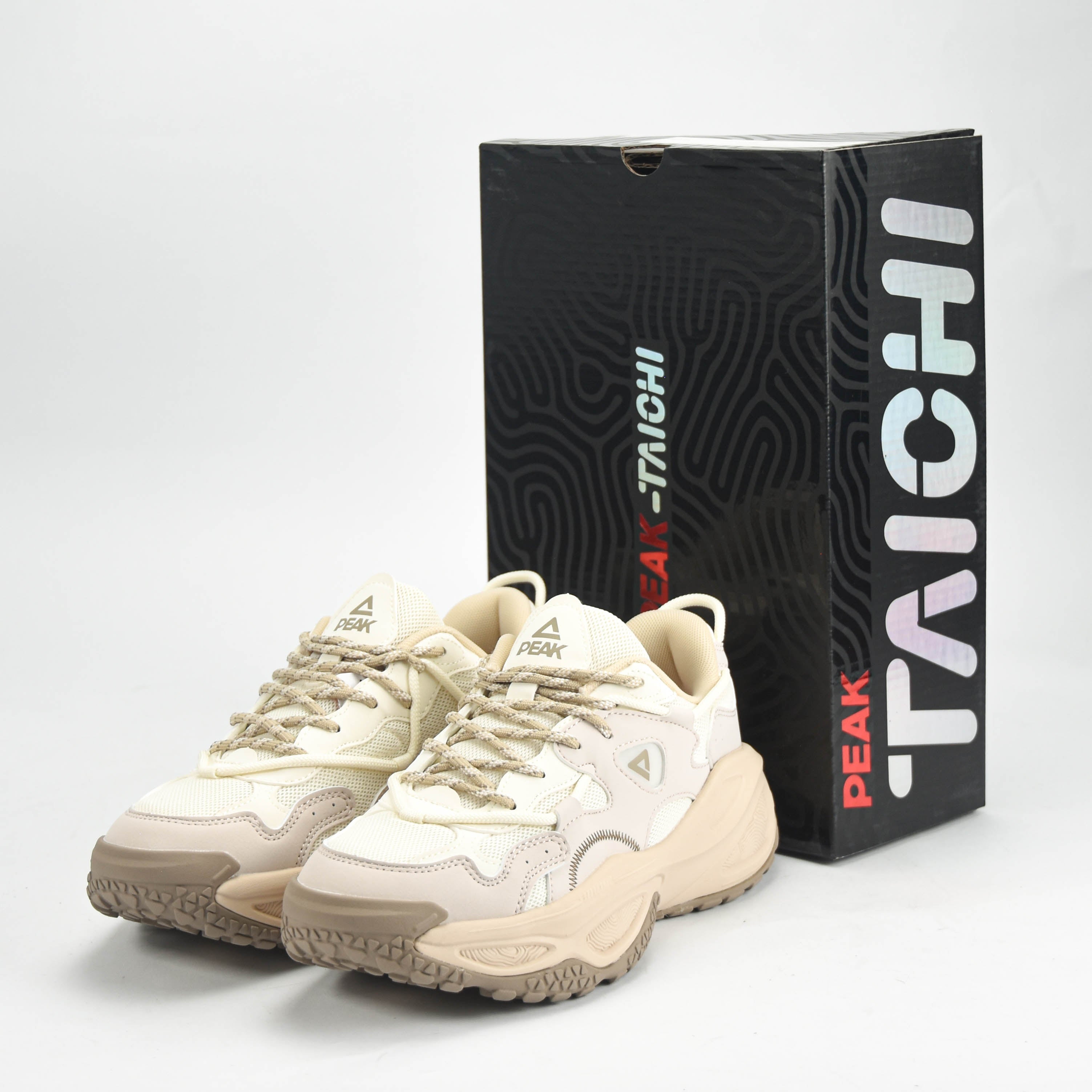PEAK SHOES