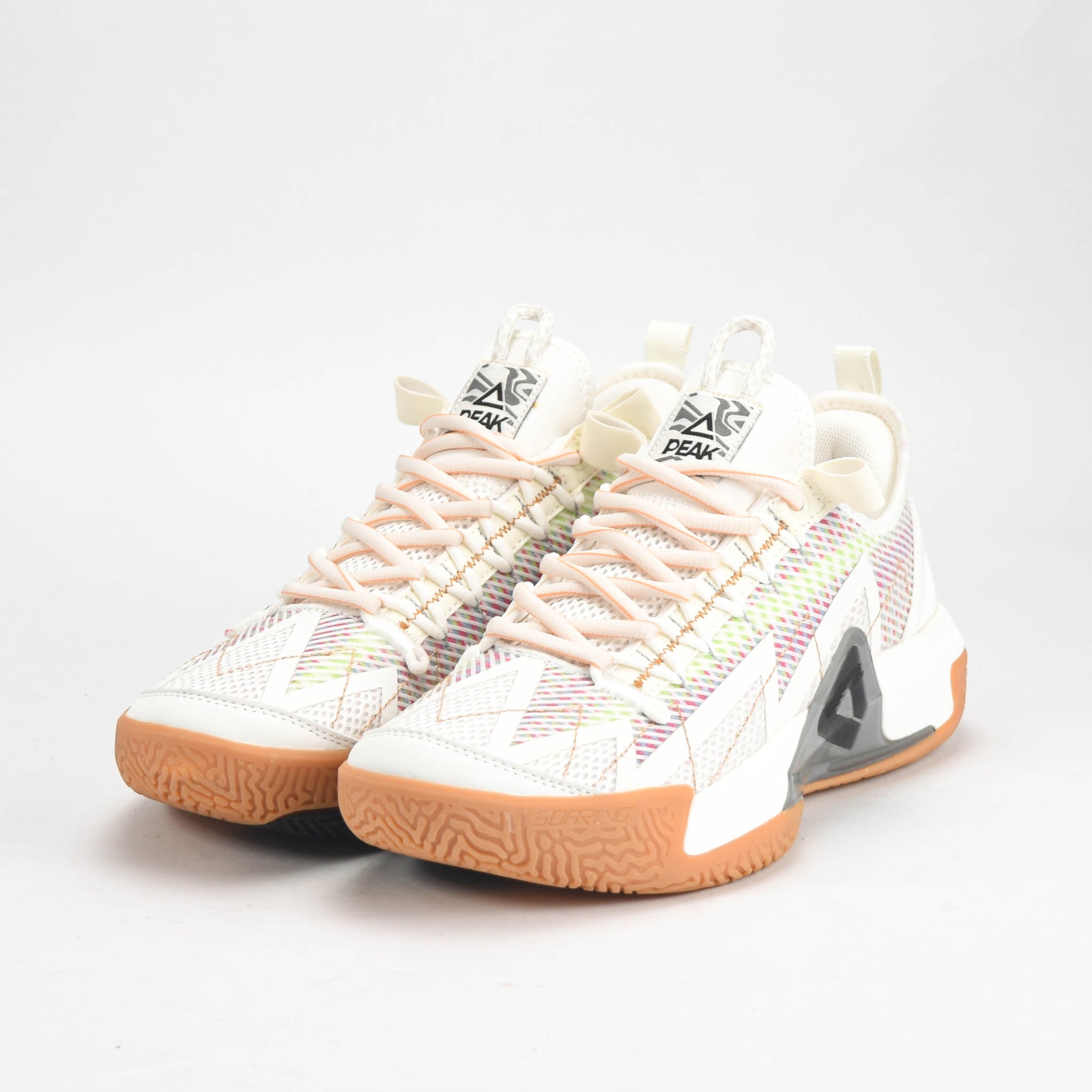 PEAK SHOES