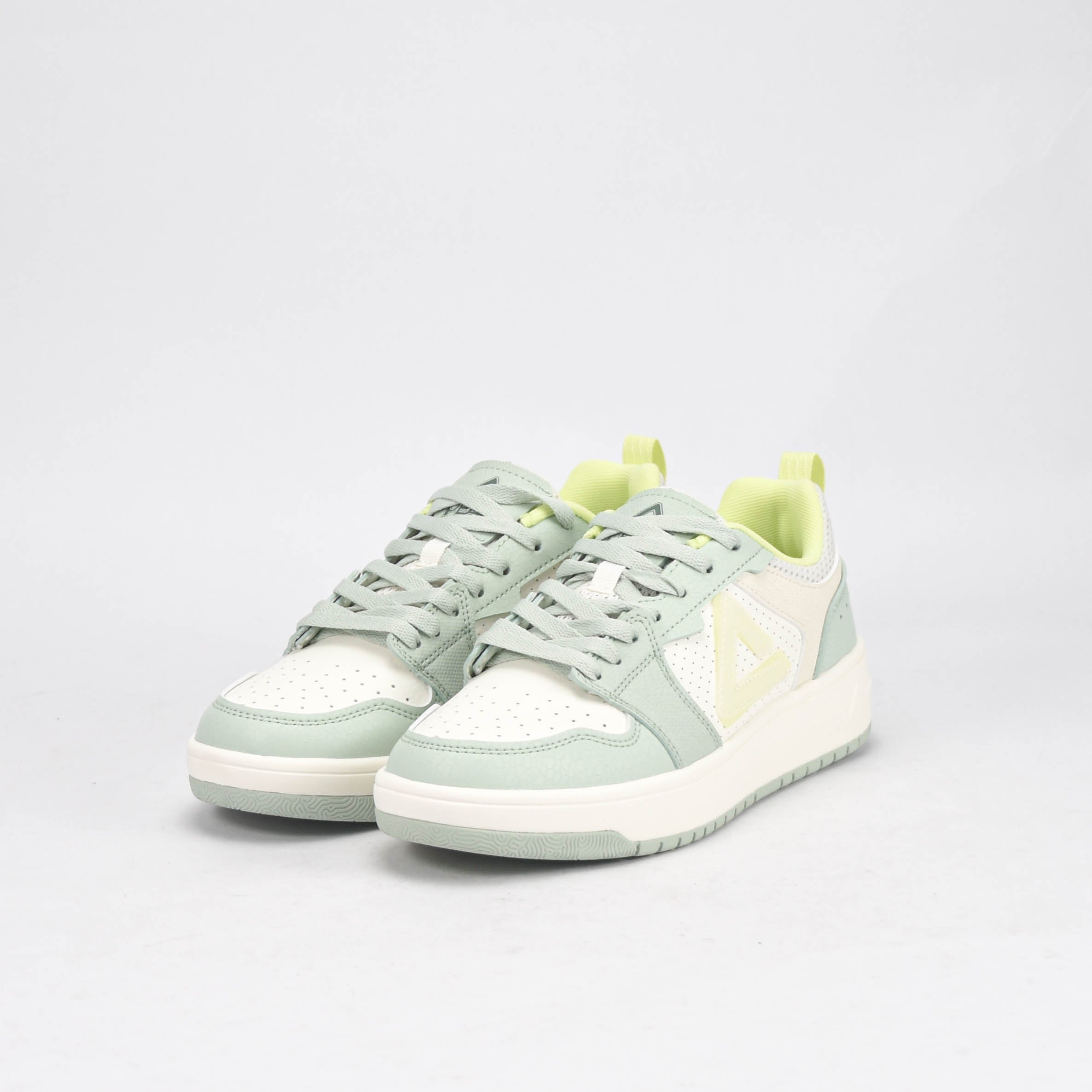 PEAK SHOES
