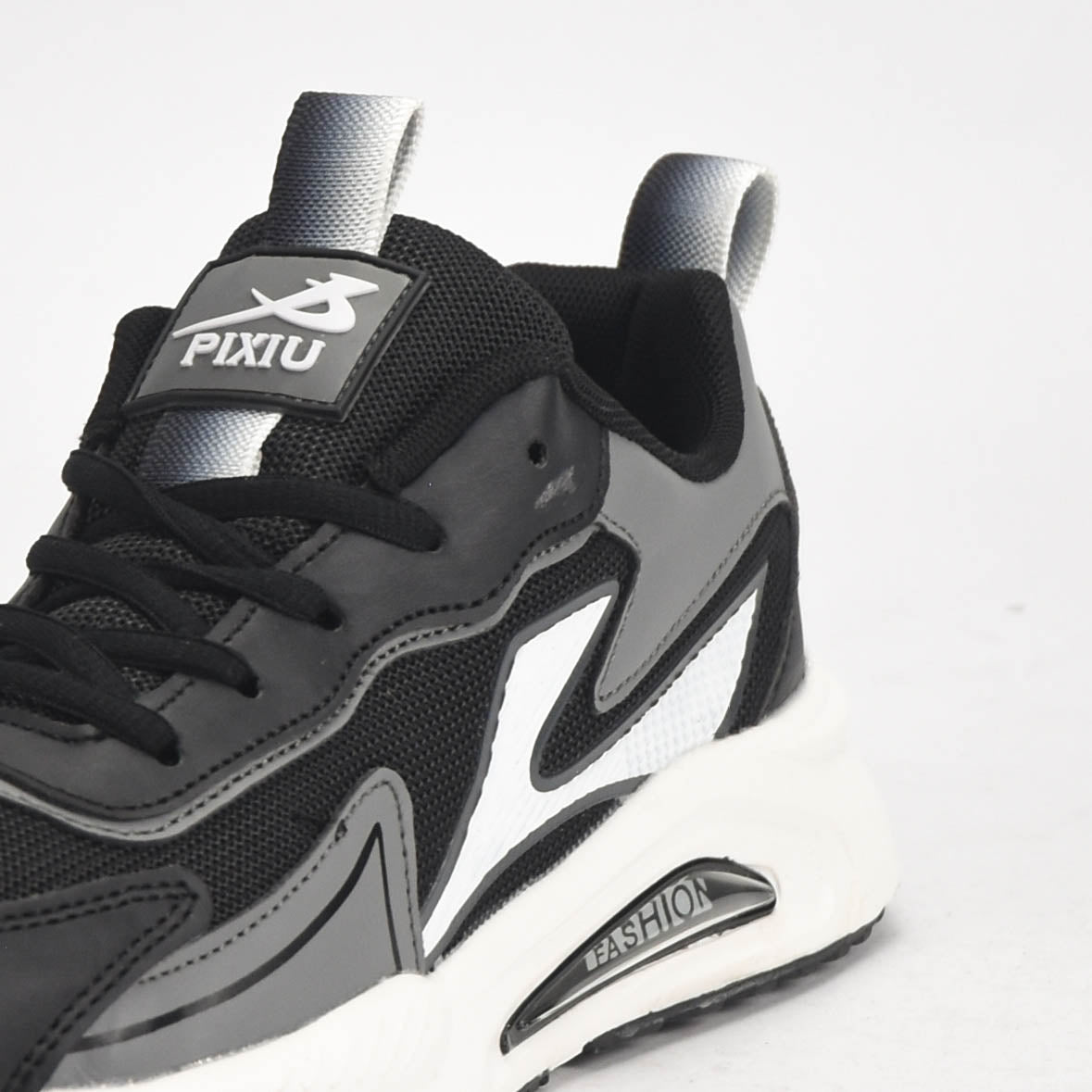 PIXIU SHOES