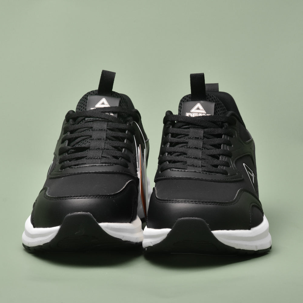 WALKING SHOES - PEAK