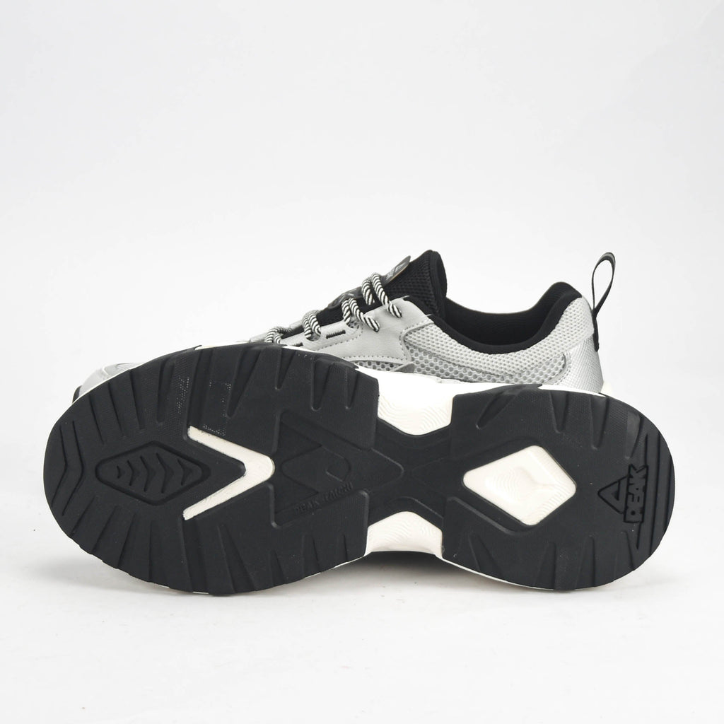 PEAK SHOES