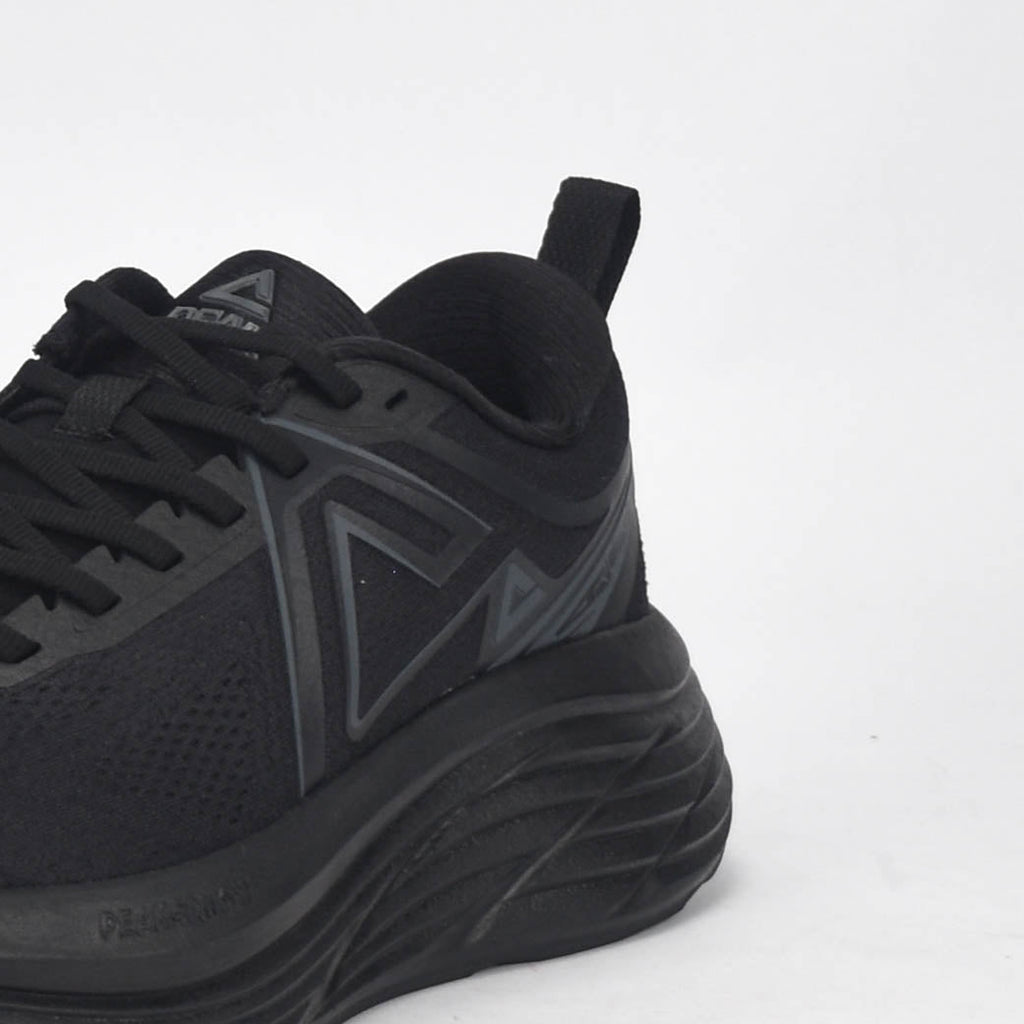 PEAK SHOES