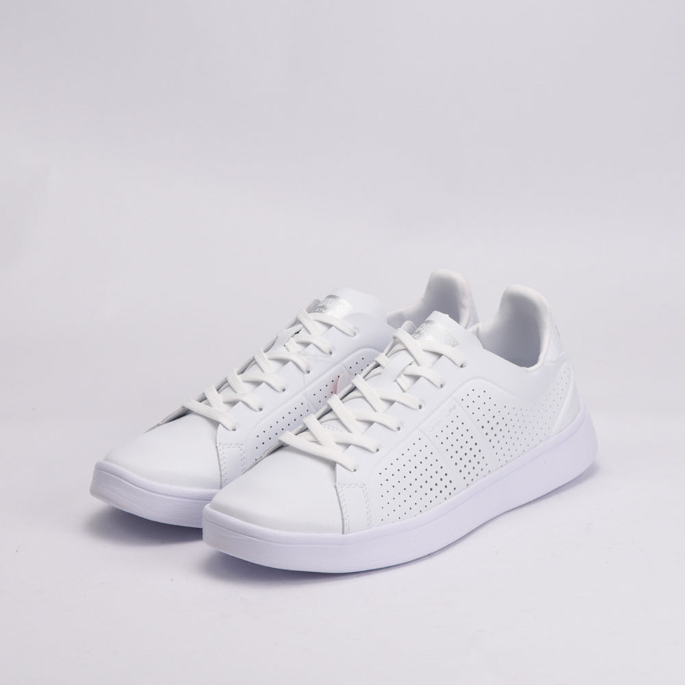PEAK FOOTWEAR