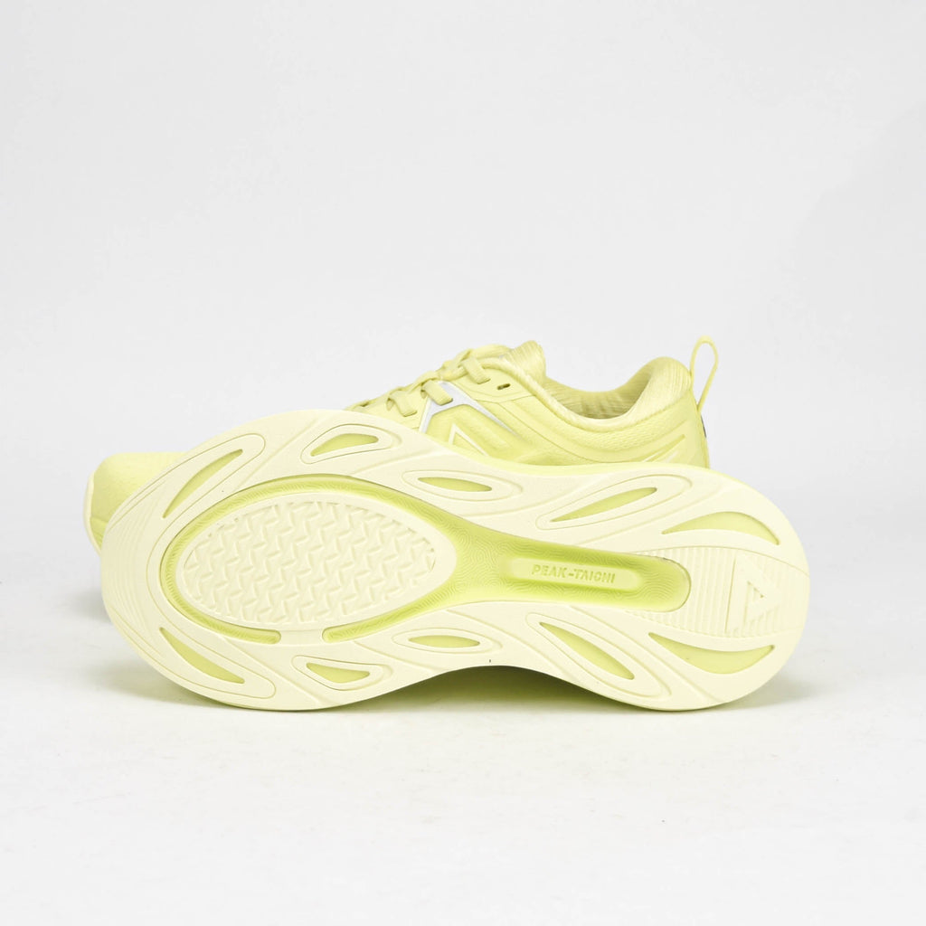 PEAK SHOES